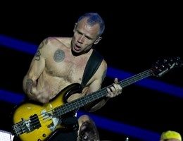 Red_Hot_Chili_Peppers_-_Rock_in_Rio_Madrid_2012_-_10