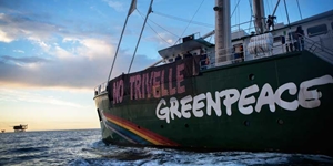 Trivellazioni, Greenpeace occupa piattaforma nel Canale di Sicilia