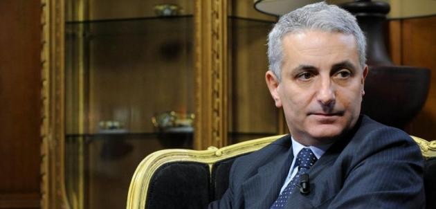 GAETANO QUAGLIARIELLO SENATORE PDL - FRATTINIMAUROFORMIGONIALEMANNOAUGELLOROCCELLASACCONIQUAGLIARIELLOMELONICROSETTO - fotografo: IMAGOECONOMICA