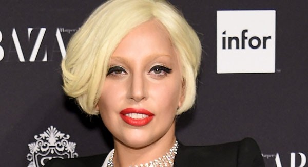 Lady Gaga rivela: "A 19 anni sono stata violentata"