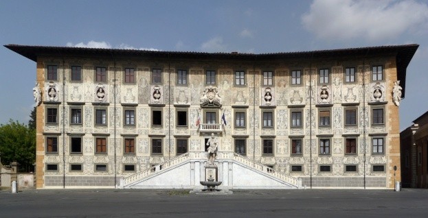 Palazzo_Carovana_Pisa scuola pisa