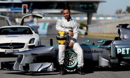 Hamilton: "Piena fiducia per il contratto"