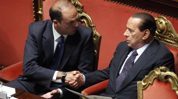 Alfano e Berlusconi, nuova intesa. Faranno un nome comune per il Colle. FI in maggioranza?