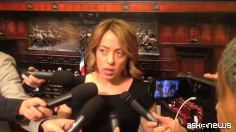 Meloni: stato verifichi prestito all’azienda di famiglia Renzi