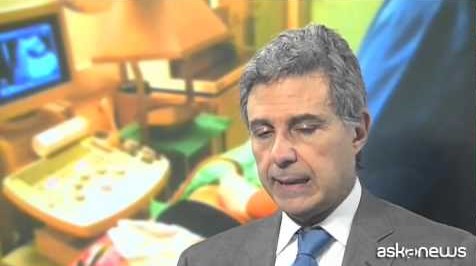 Super-amniocentesi per mappare Dna del feto (VIDEO)