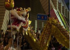 Hong Kong: festeggiamenti spettacolari per il capodanno cinese