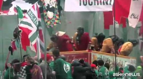 Carnevale di Ivrea, torna la battaglia delle arance