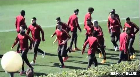 Fischi e lacrimogeni degli hooligans olandesi anche all’Olimpico