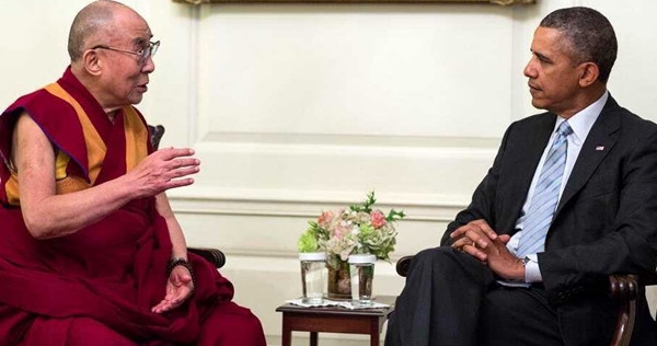 Obama saluta l'"amico" Dalai Lama, Cina furiosa
