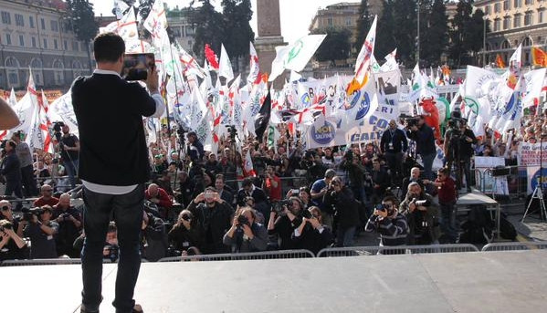 Salvini a Roma: aperti ai delusi da Renzi. In piazza con CasaPound