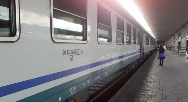 Sciopero generale: treni bloccati, disagi su scuola e sanità in tutta Italia