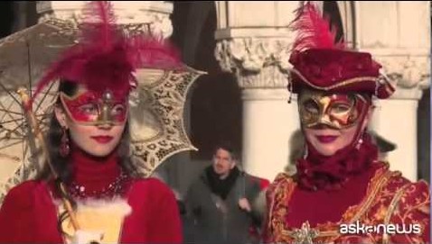 Venezia si veste a festa, al via il carnevale (VIDEO)