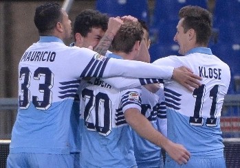 La Lazio travolge la Fiorentina, biancocelesti terzi