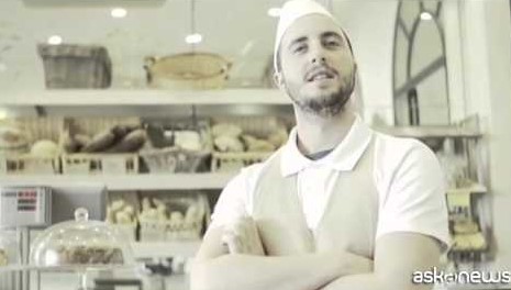 “Allora ridi”: ultimo lavoro di Neslie con atleti della ginnastica (VIDEO)