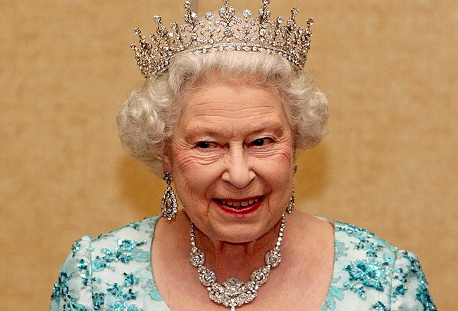 regina elisabetta II