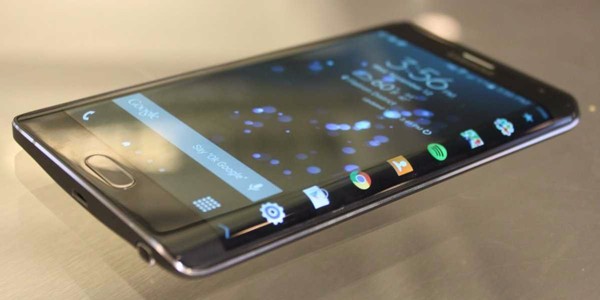 Arriva Samsung Galaxy S6: arrivano due nuovi modelli (VIDEO)