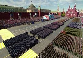 V-day sulla Piazza Rossa. Parata patriottismo putiniano (VIDEO)
