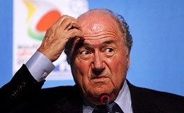 L'inossidabile Blatter riconfermato tra le polemiche. Verso i 20 anni di presidenza