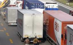 BLOCCO AUTOTRASPORTATORI