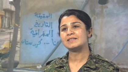 La comandante curda Nissirin: così combattiamo l’Isis a Kobane