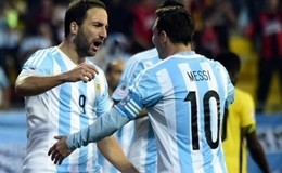 Messi-Higuain-598x300