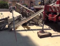 Palermo, crolla una gru durante i lavori: feriti due operai
