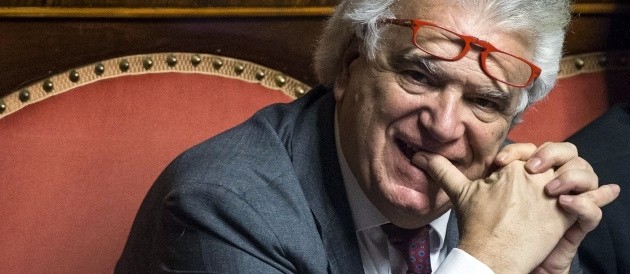 Addio a Forza Italia, Verdini lascia Berlusconi. Ma viene rinviato a giudizio