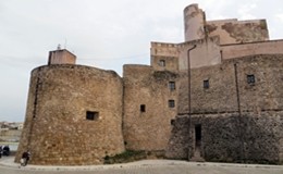 castello arabo castellammare golfo