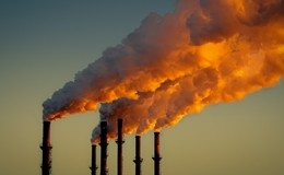 Commissione Ue propone riforma mercato emissioni CO2 post 2020