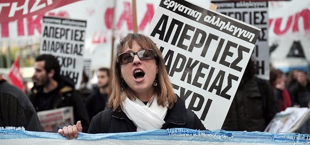 Primi scioperi ad Atene, il piano d'austerity arriva in Parlamento