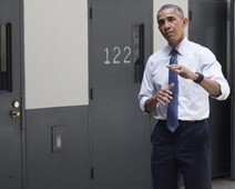 Obama a El Reno, primo presidente Usa a visitare carcere federale