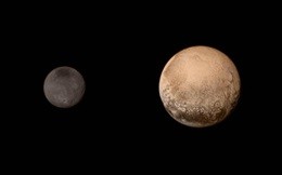 Montagne di ghiaccio su Plutone, prime immagini da New Horizons