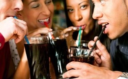 La-Coca-Cola-fa-bene- bere giovane