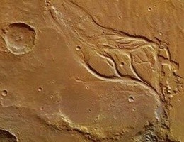 Marte, studio su canali conferma presenza bacini acqua ghiacciata