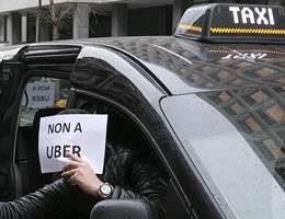 protesta-dei-taxi-contro-uber-