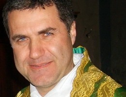 Il Papa nomina due "preti di strada" vescovi a Palermo e Bologna