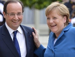 Merkel e Hollande chiedono l’Ue unita, basta Trattato di Dublino