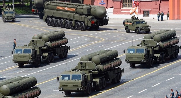 missili S-400 russi