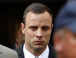 Pistorius condannato a 6 anni di carcere per l'omicidio di Reeva