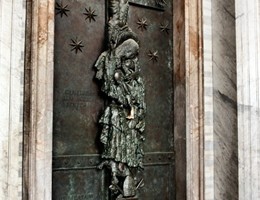 San-Giovanni-in-Laterano-Facciata-Porta-Santa260