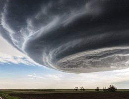 Tornado-Alley-Julesburg-Colorado-USA-Wallpaper