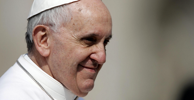 Papa: “Giovani vittime della disoccupazione. Il lavoro non è per pochi raccomandati”