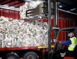 L'Italia importa 5,9 mln tonnellate di rifiuti, stessa quantità che spedisce all'estero