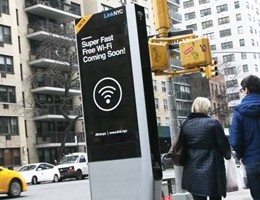 New York dice addio a cabine telefoniche, arrivano chioschi Wi-Fi