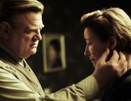 Berlinale, Emma Thompson anti-nazista nel film ”Alone in Berlin” (video)