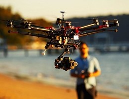 Otto disabili diventano piloti di droni