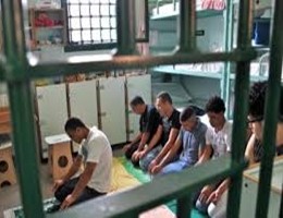 Carceri, quasi 6 mila detenuti di fede islamica. Almeno 200 attenzionati