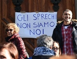 o-PROVINCIA-lavoratori protesta