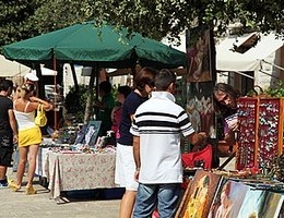 mercatino_antiquariato_2