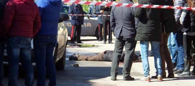 omicidio falsomiele polizia